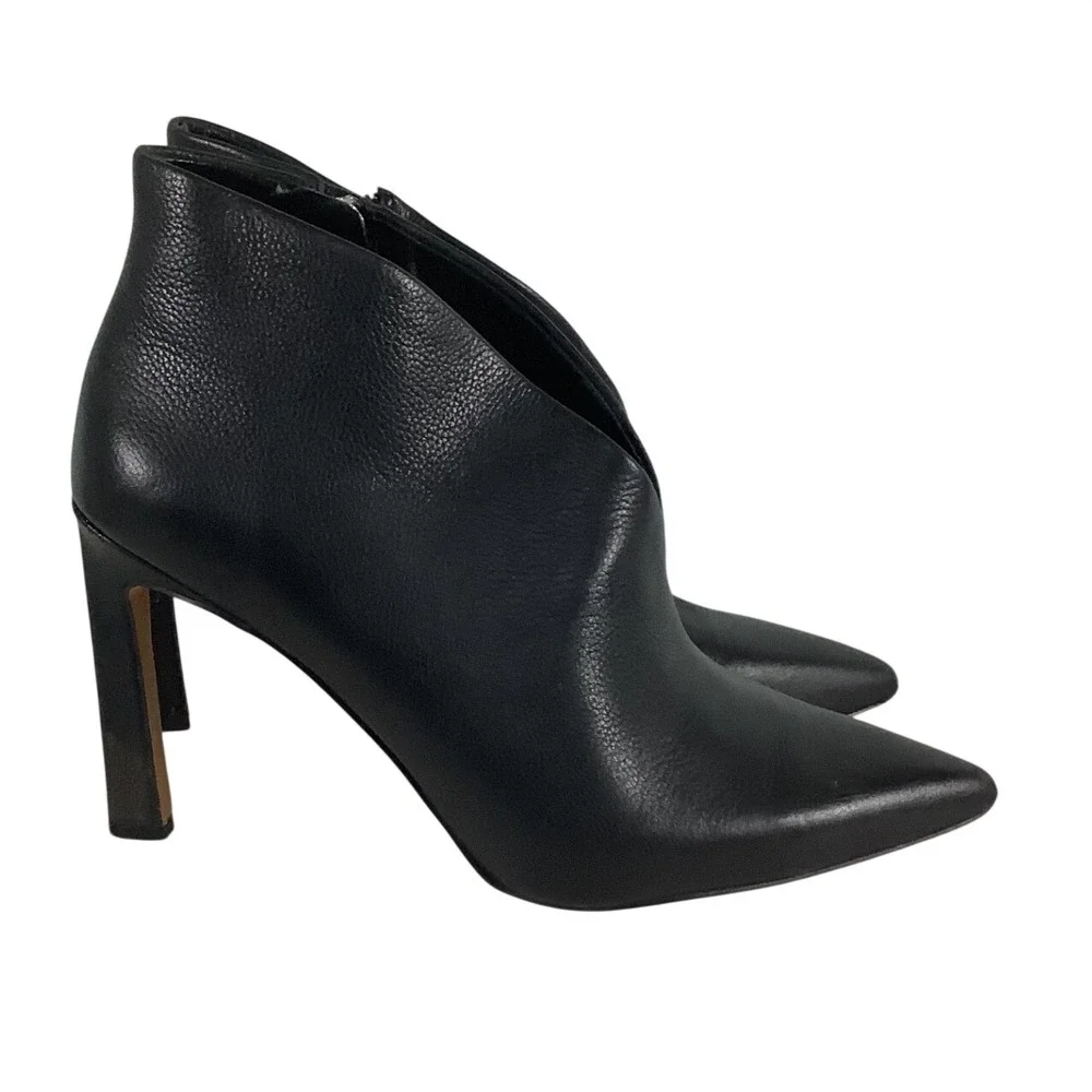 Vince Camuto Black Leather Pointed Toe V-Cut Ankle Booties Stiletto Heel Size 8M